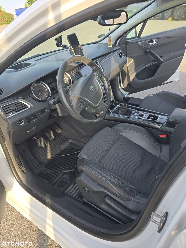 Peugeot 508 HDi FAP 165 Allure - 19