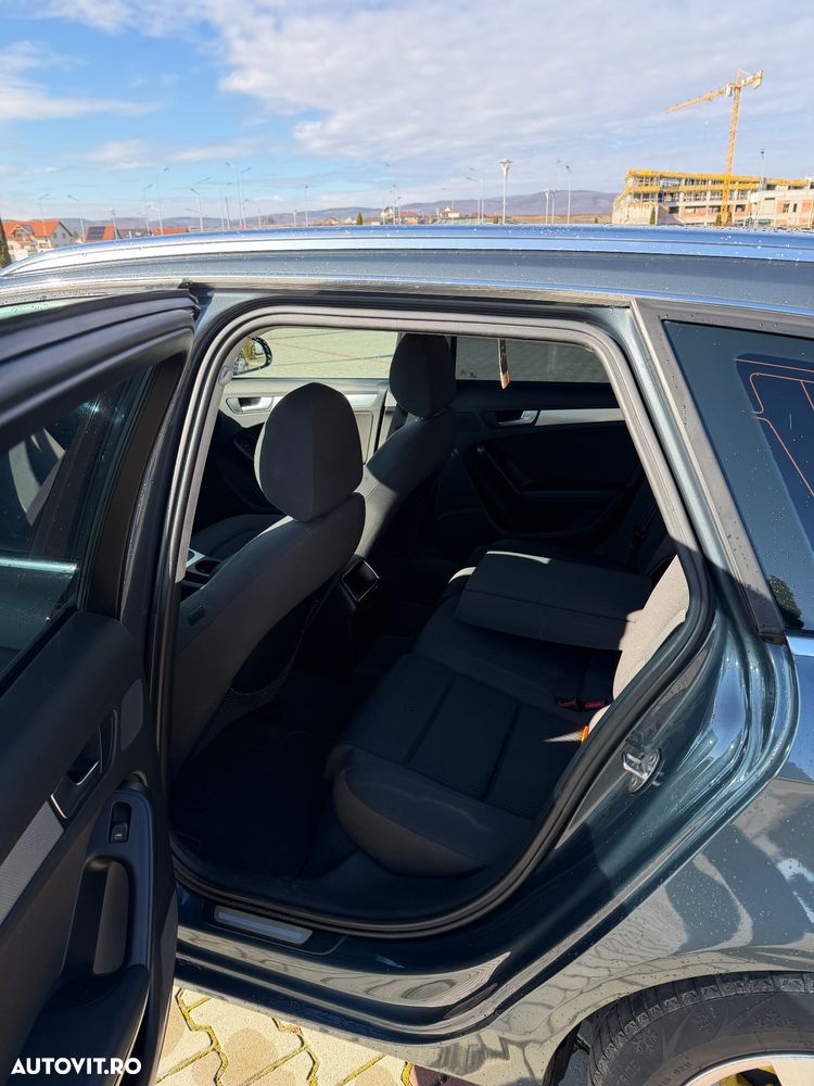 Audi A4 2.0 TDI B8 Quattro - 9