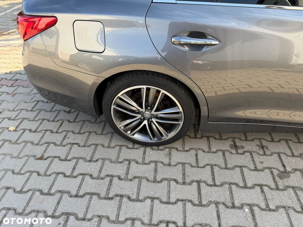 Infiniti Q50 - 21