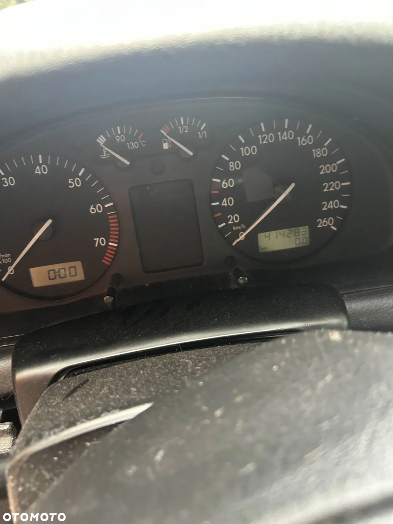 Volkswagen Passat 1.8T - 1