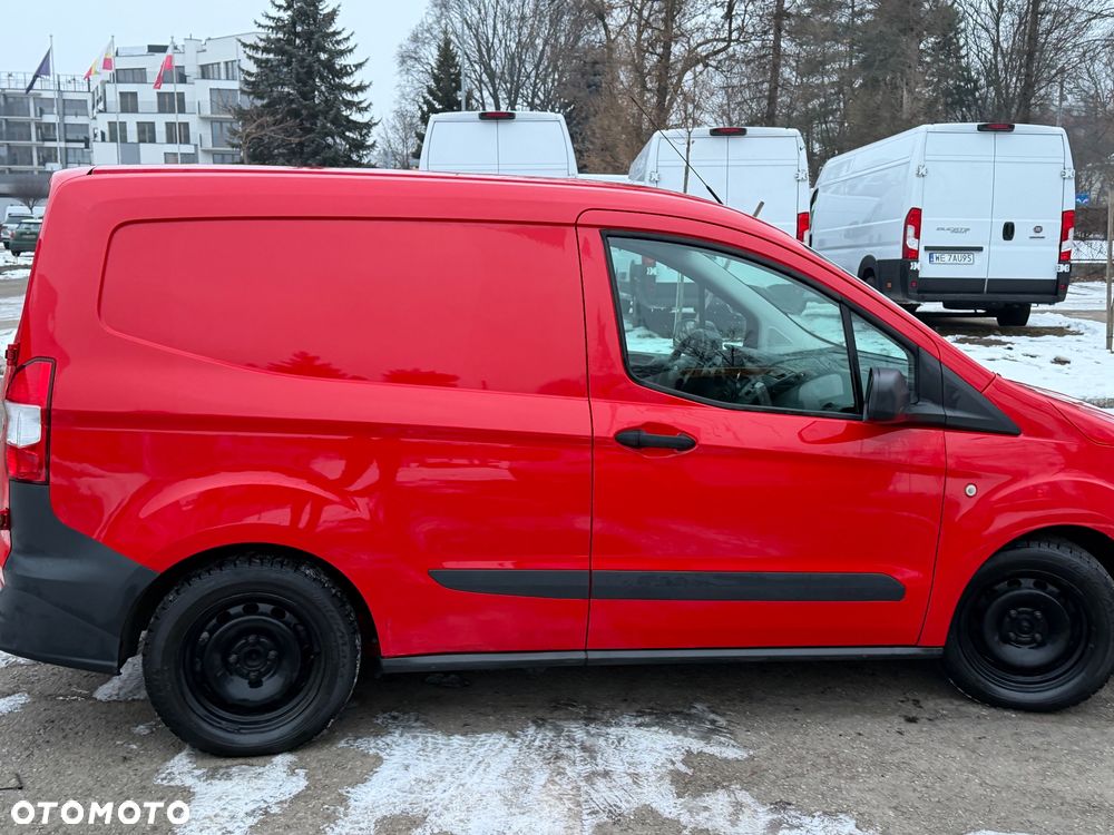 Ford Transit Courier Ambiente - 23