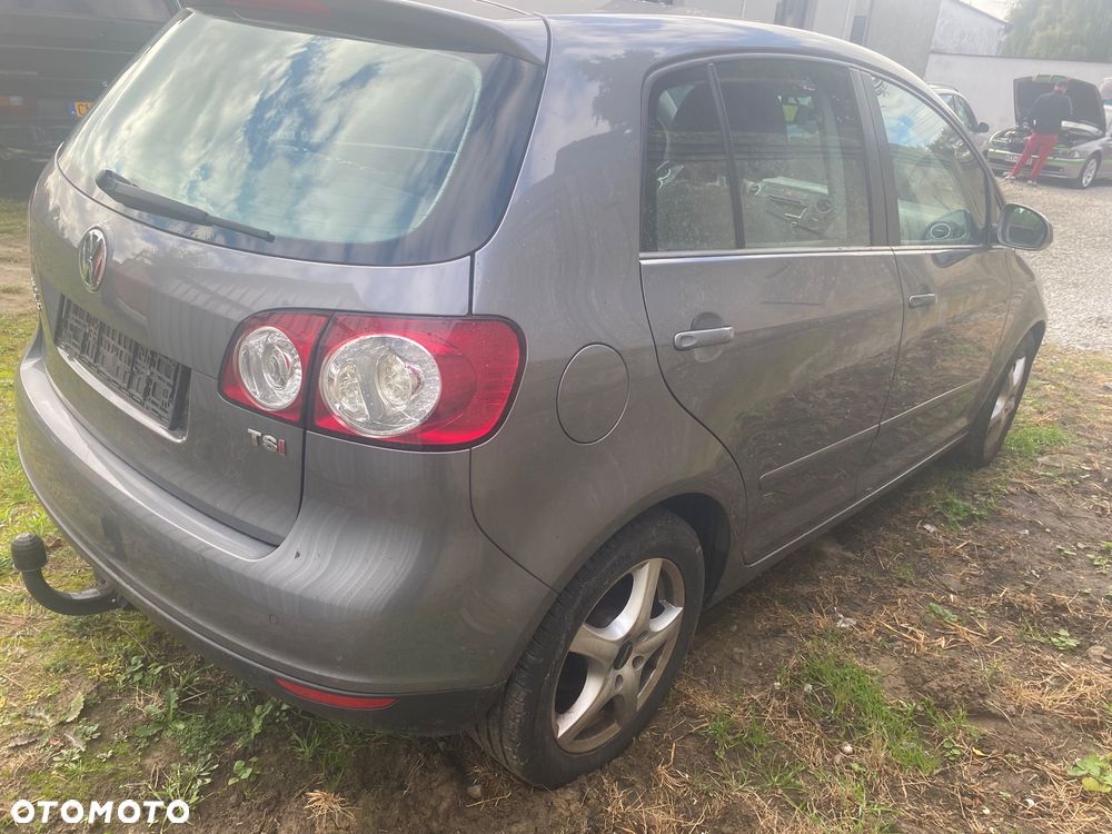 Volkswagen Golf 1.4 TSI DSG Comfortline - 4