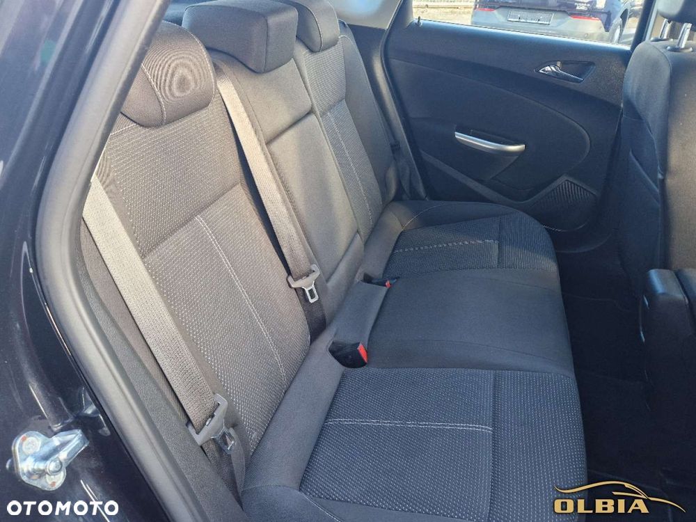 Opel Astra - 24