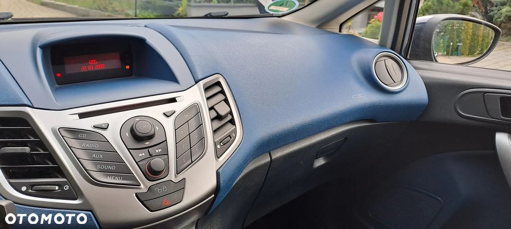 Ford Fiesta - 28