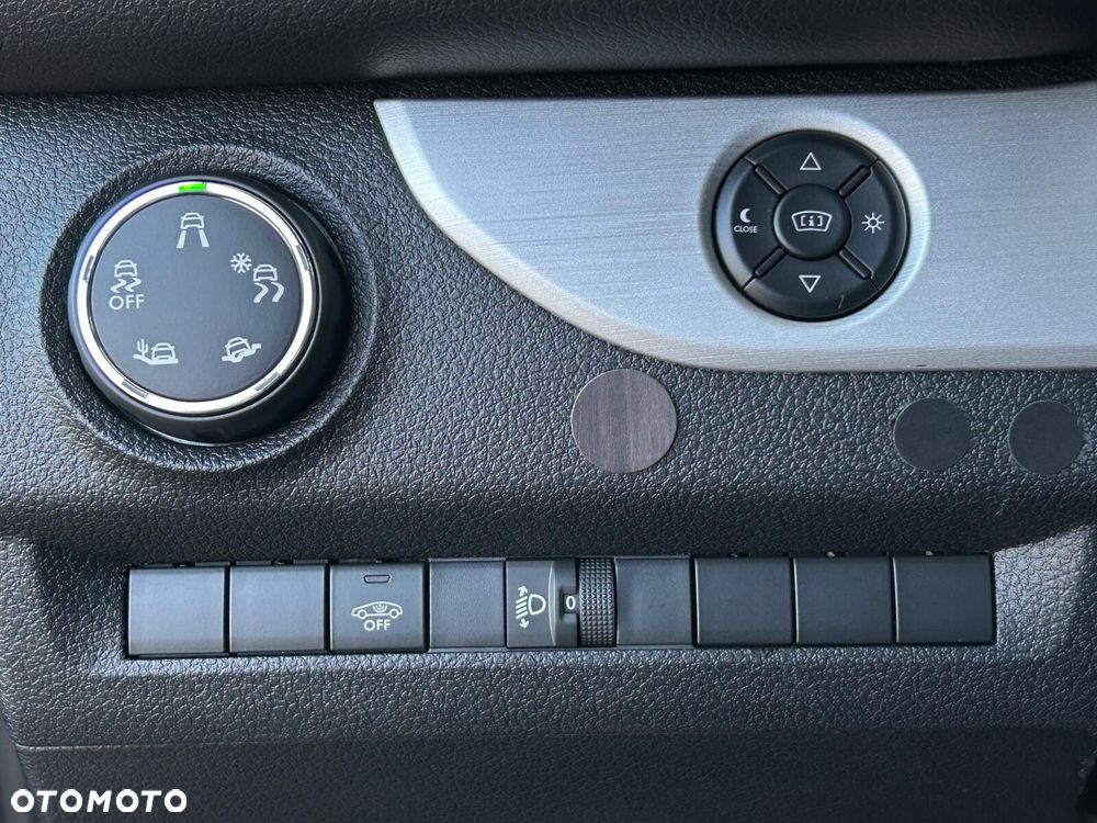 Peugeot Traveller 2.0 BlueHDi Standard Business Vip - 21