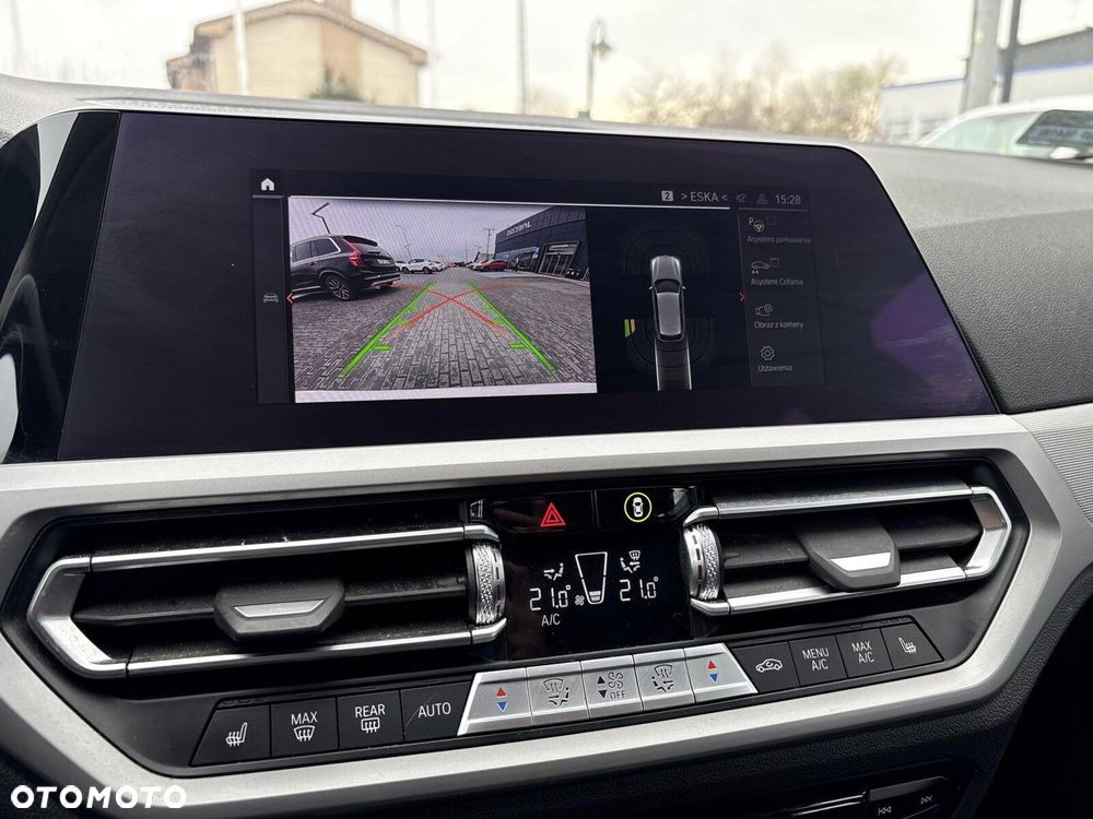 BMW Seria 3 318i Advantage - 22