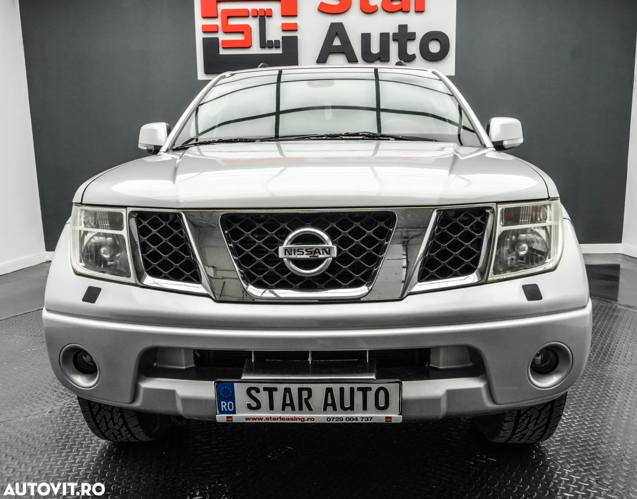 Nissan Pathfinder 2.5 dCi LE Plus - 3
