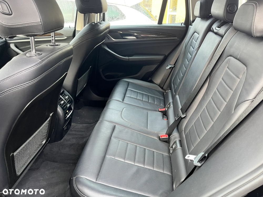 BMW X3 xDrive30i GPF Luxury Line - 20