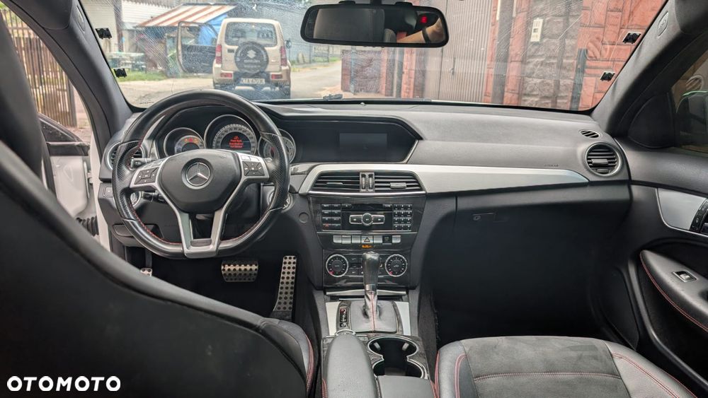 Mercedes-Benz Klasa C 250 Sport 7G-TRONIC - 23