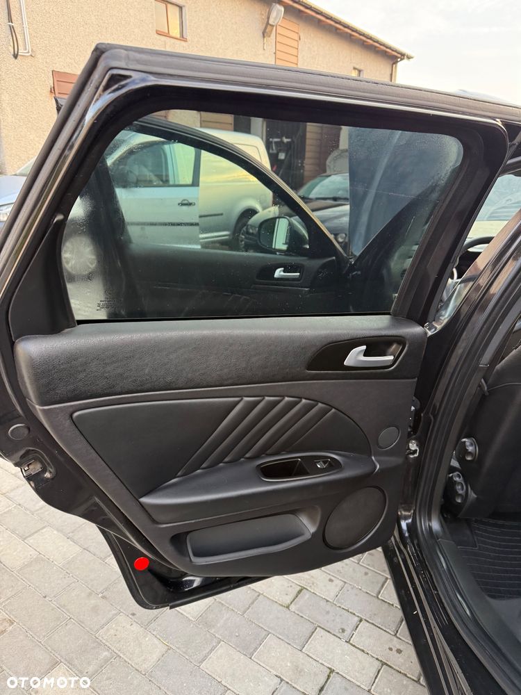 Alfa Romeo 159 2.0JTDM Sport - 17