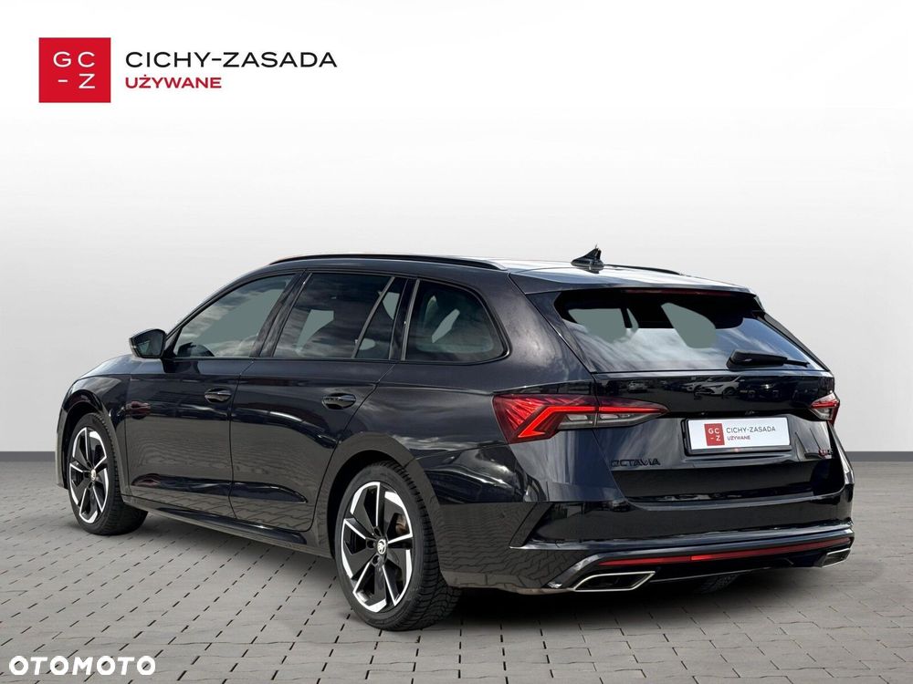 Skoda Octavia 2.0 TDI RS DSG - 3