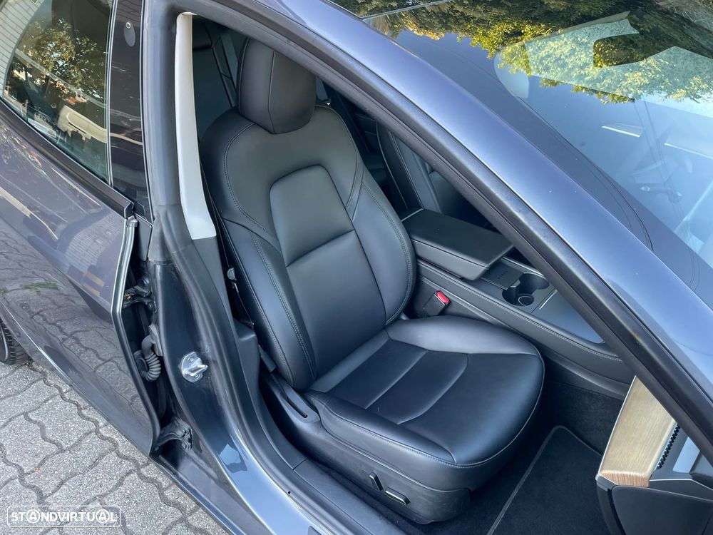 Tesla Model 3 Standard RWD - 23