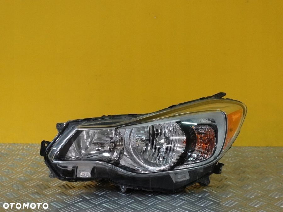 SUBARU IMPREZA XV 11- REFLEKTOR LAMPA ZWYKŁA L USA - 1