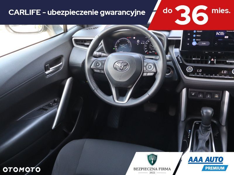 Toyota Corolla Cross - 9