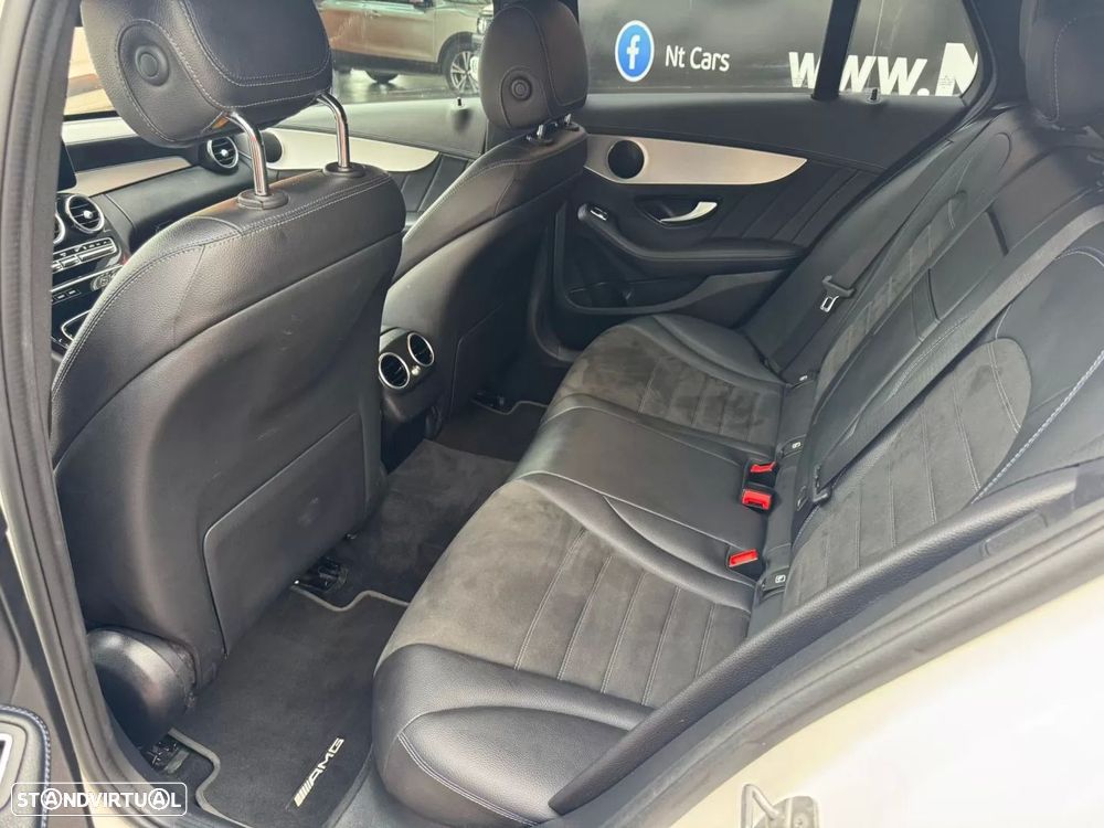 Mercedes-Benz C 300 de Edition - 29