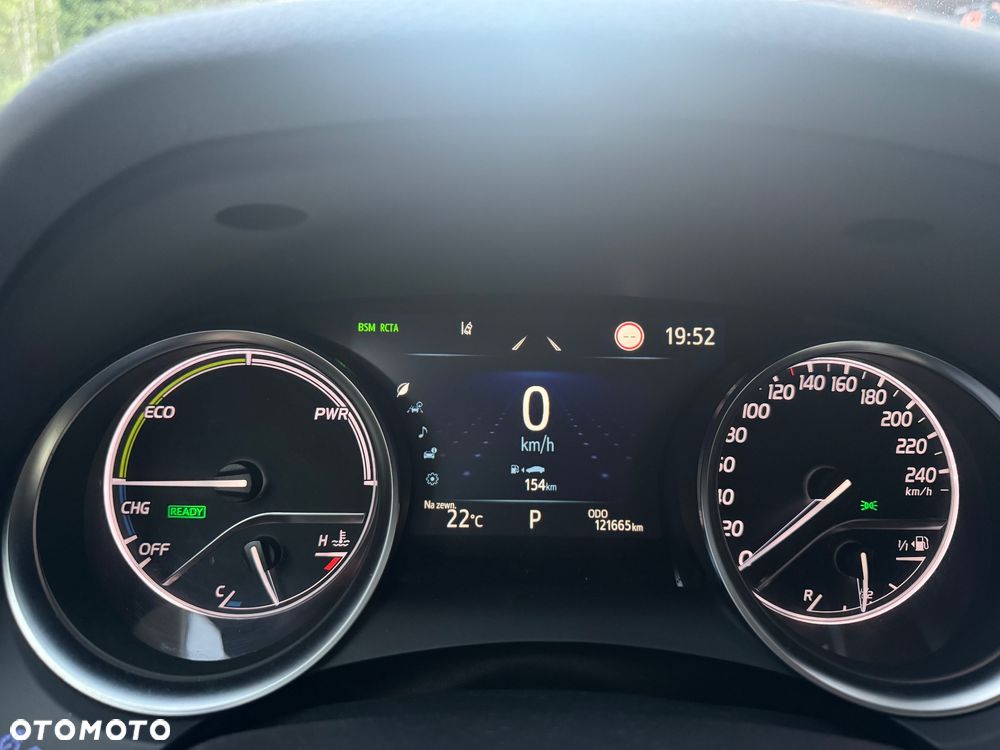Toyota Camry 2.5 Hybrid Executive CVT - 34
