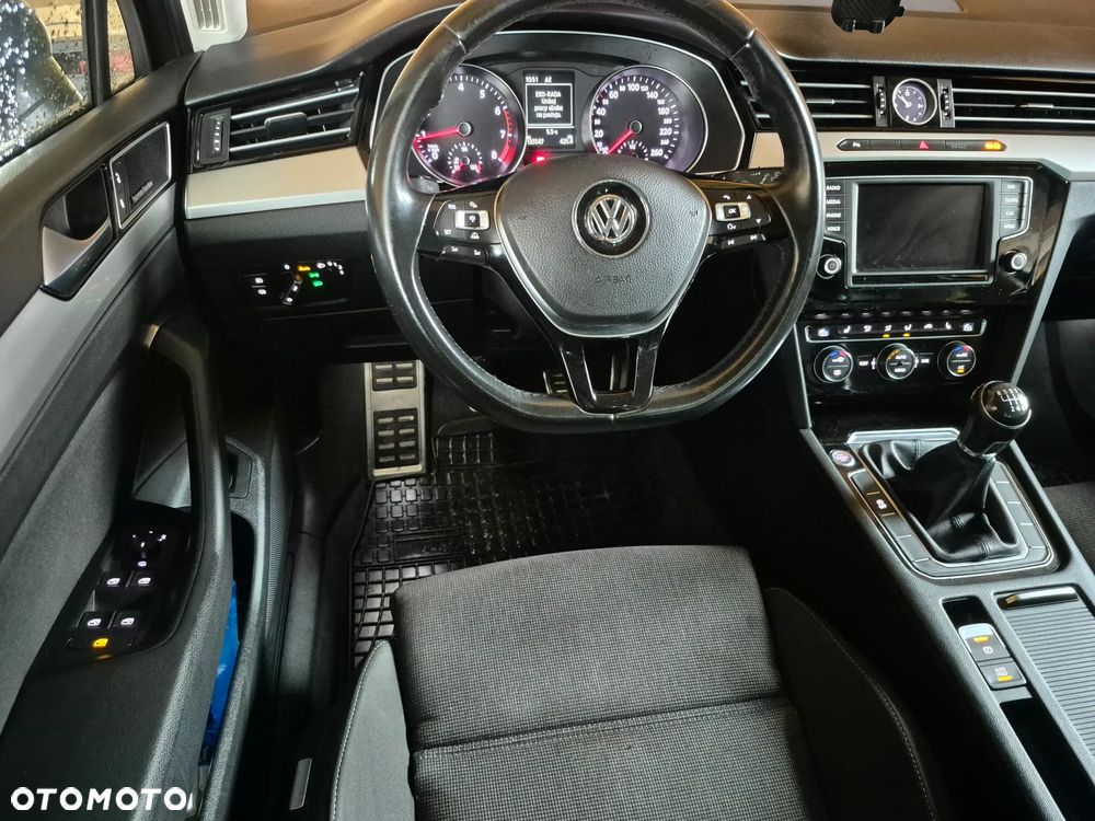 Volkswagen Passat ver-1-4-tsi-bmt-act-comfortline - 20