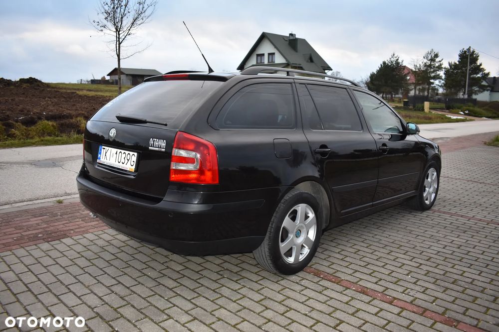 Skoda Octavia 2.0 TDI Ambiente - 2