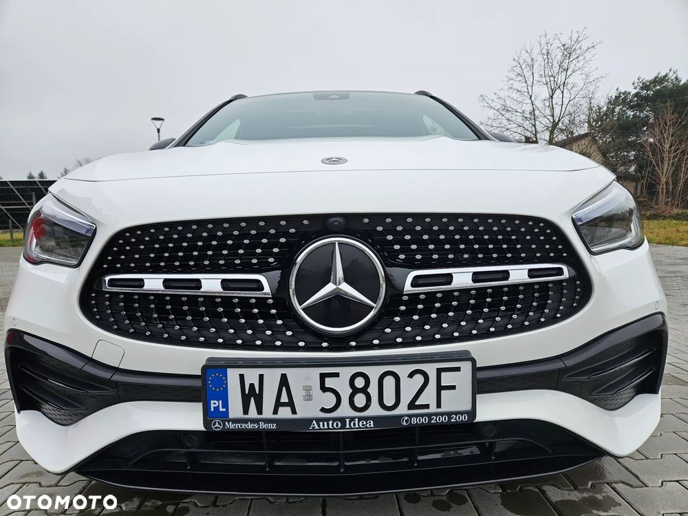 Mercedes-Benz GLA 200 AMG Line - 9