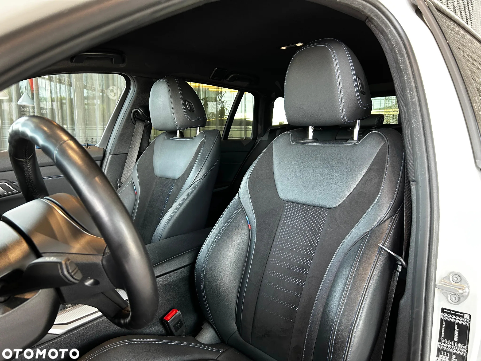 BMW Seria 3 318d M Sport Shadow - 19