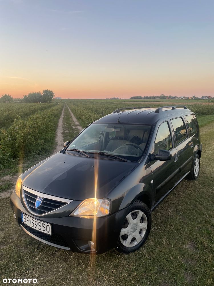 Dacia Logan - 5
