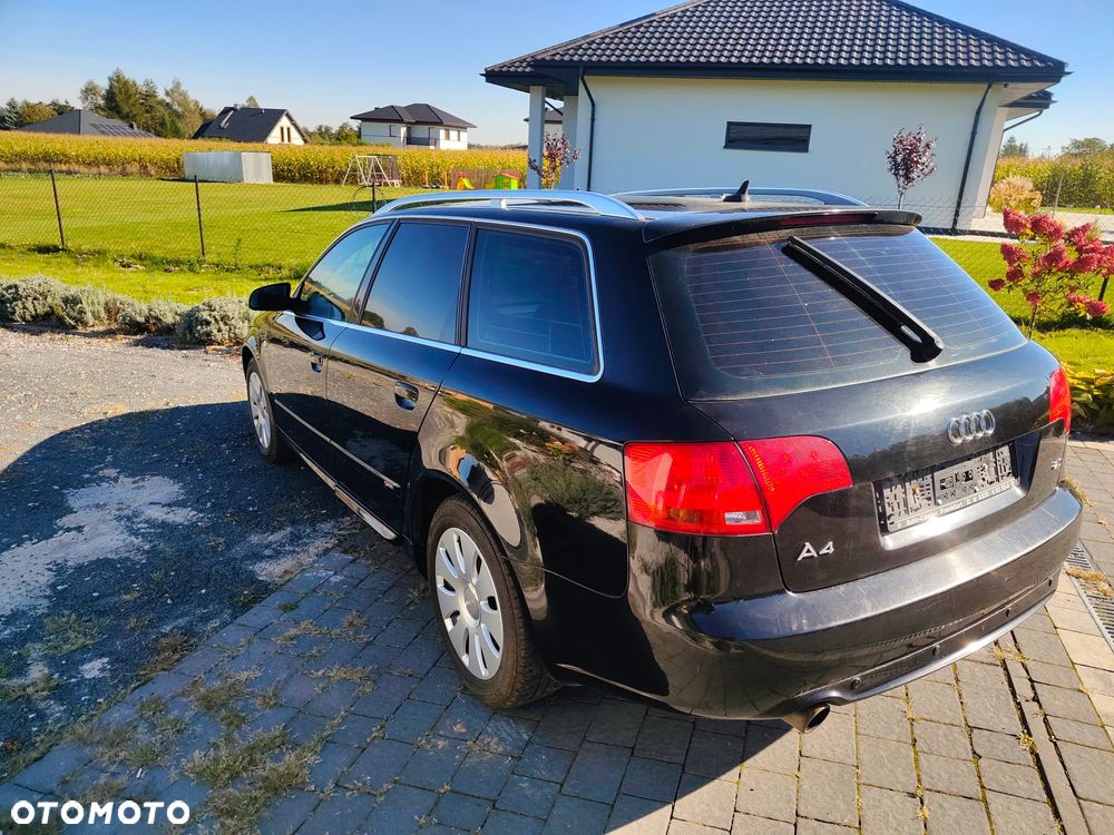 Audi A4 - 4