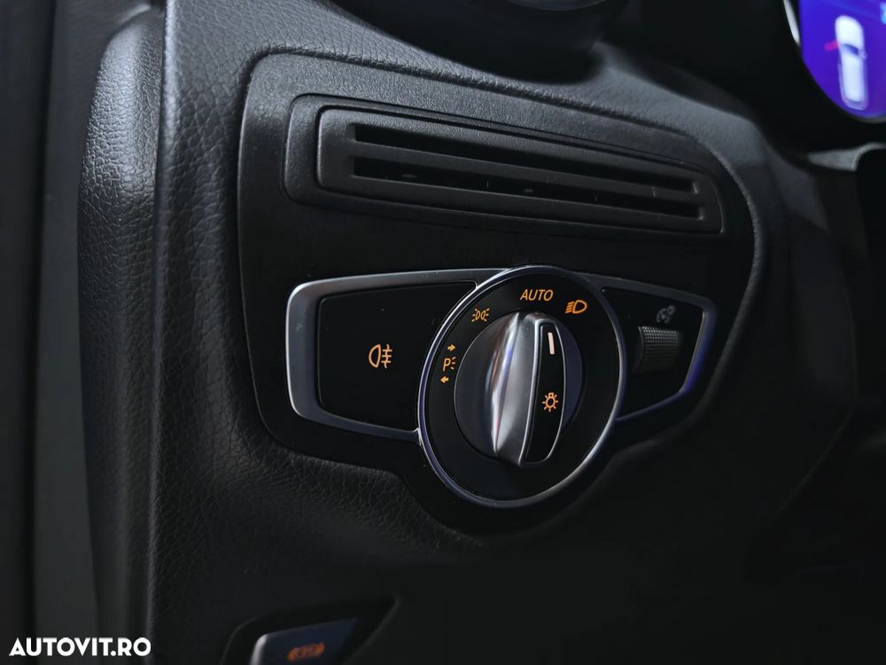 Mercedes-Benz GLC 200 d 4MATIC 9G-TRONIC - 30