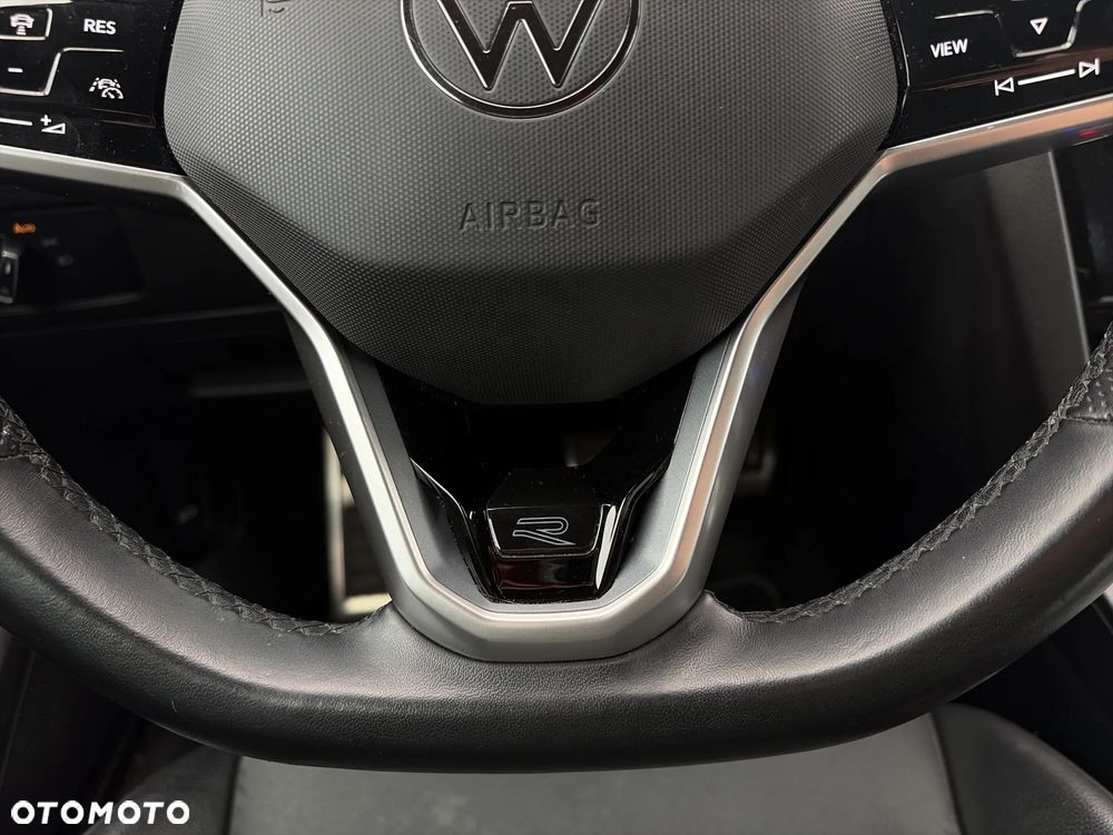 Volkswagen Arteon 2.0 TDI R-Line DSG - 18