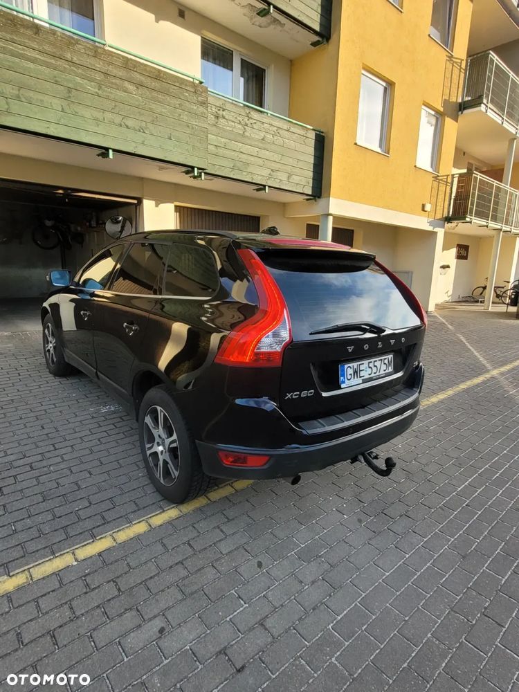 Volvo XC 60 D3 Momentum - 5