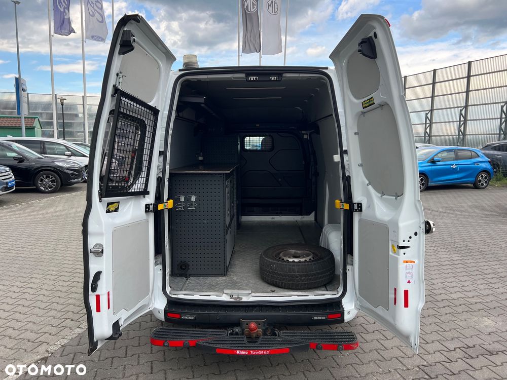 Ford transit custom - 13
