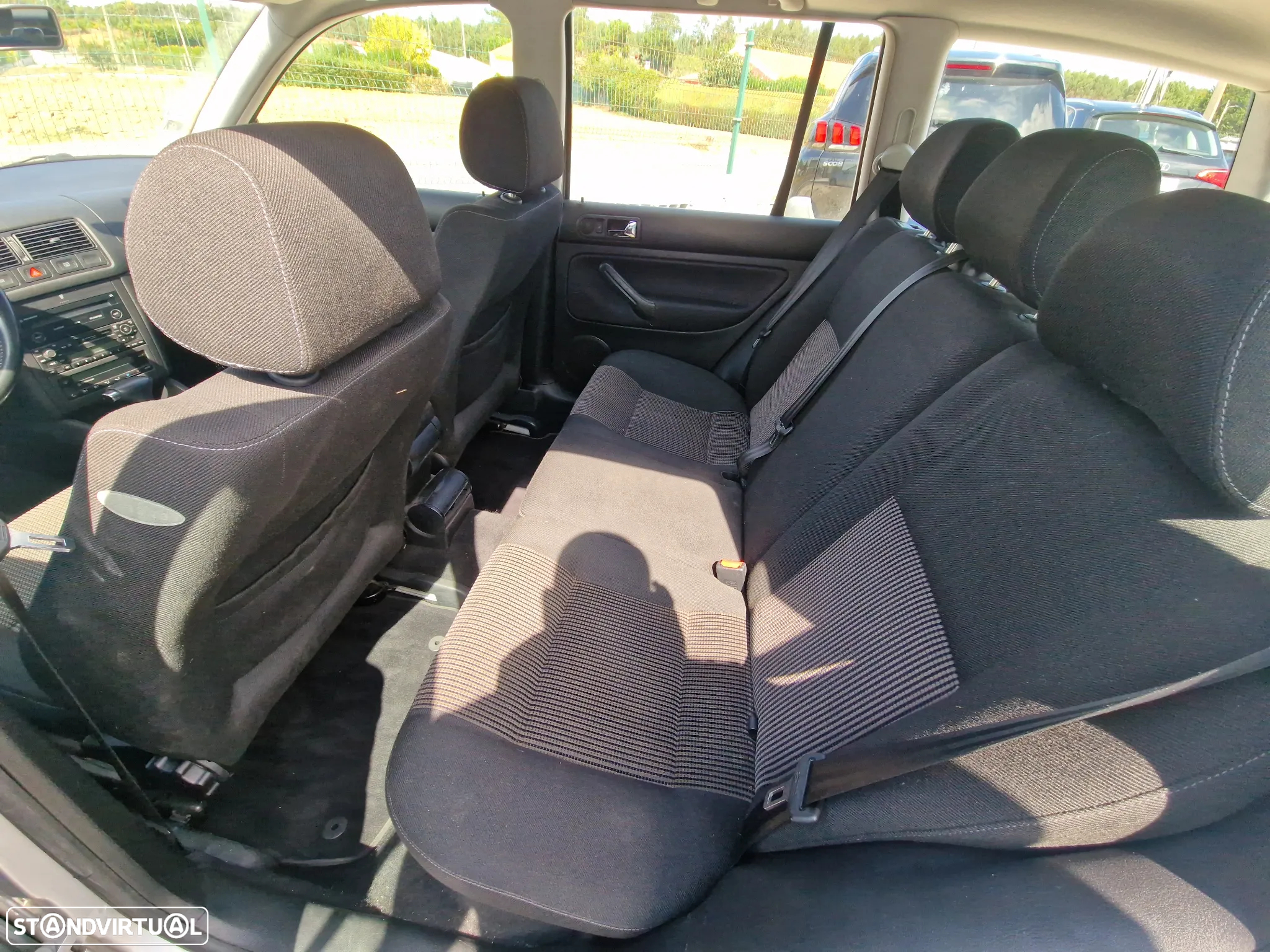 VW Golf Variant 1.9 TDi Highline Tip - 15