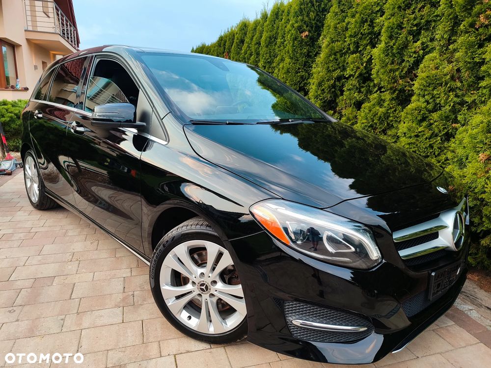 Mercedes-Benz Klasa B 250 4Matic 7G-DCT Edition - 19
