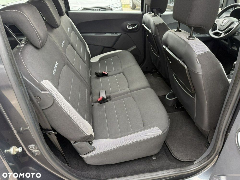 Dacia Lodgy dCi 110 Stepway - 19