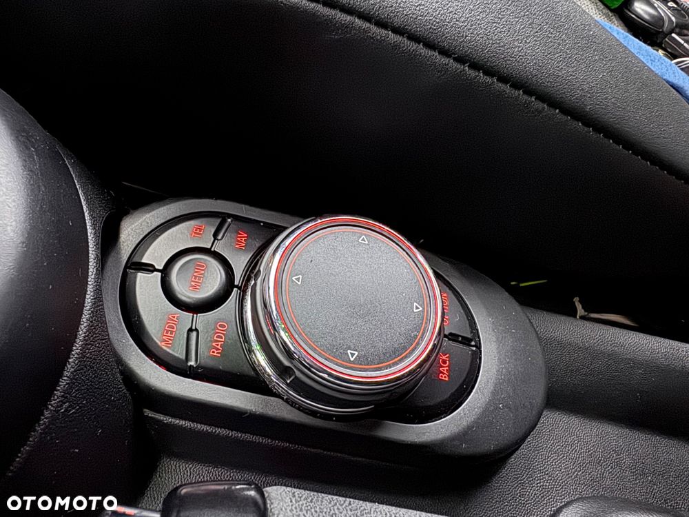 MINI Cooper Standard - 20