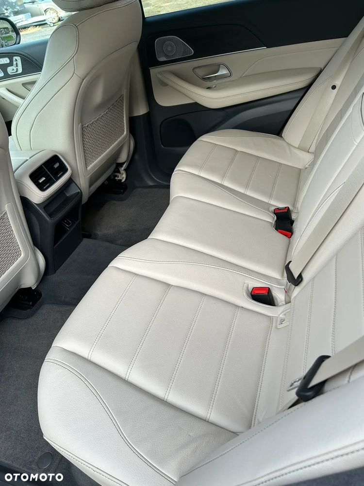 Mercedes-Benz GLE - 23
