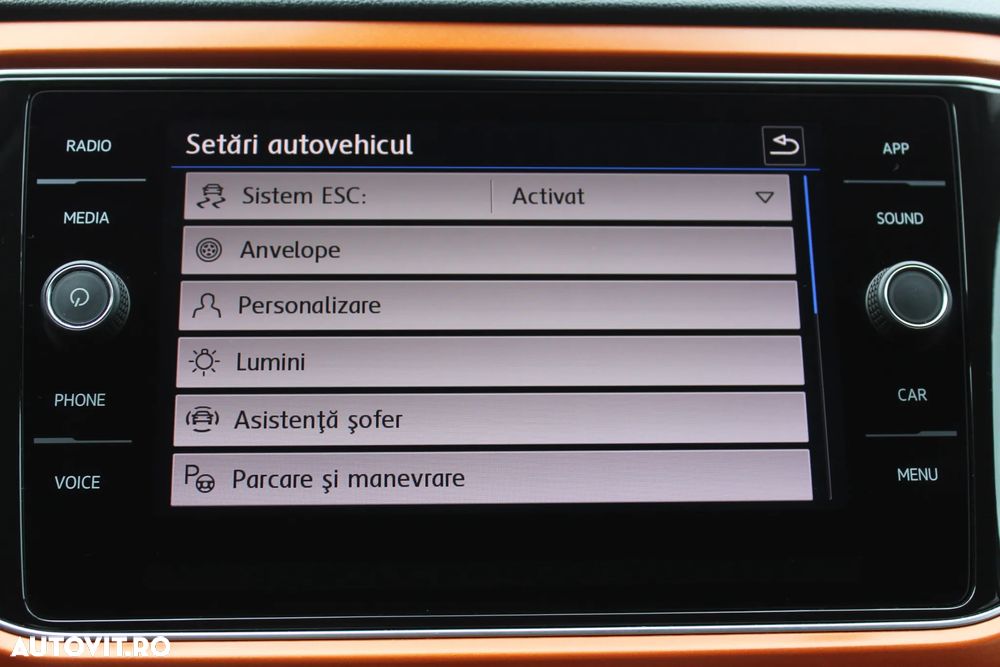 Volkswagen T-ROC 1.0 TSI Design - 30