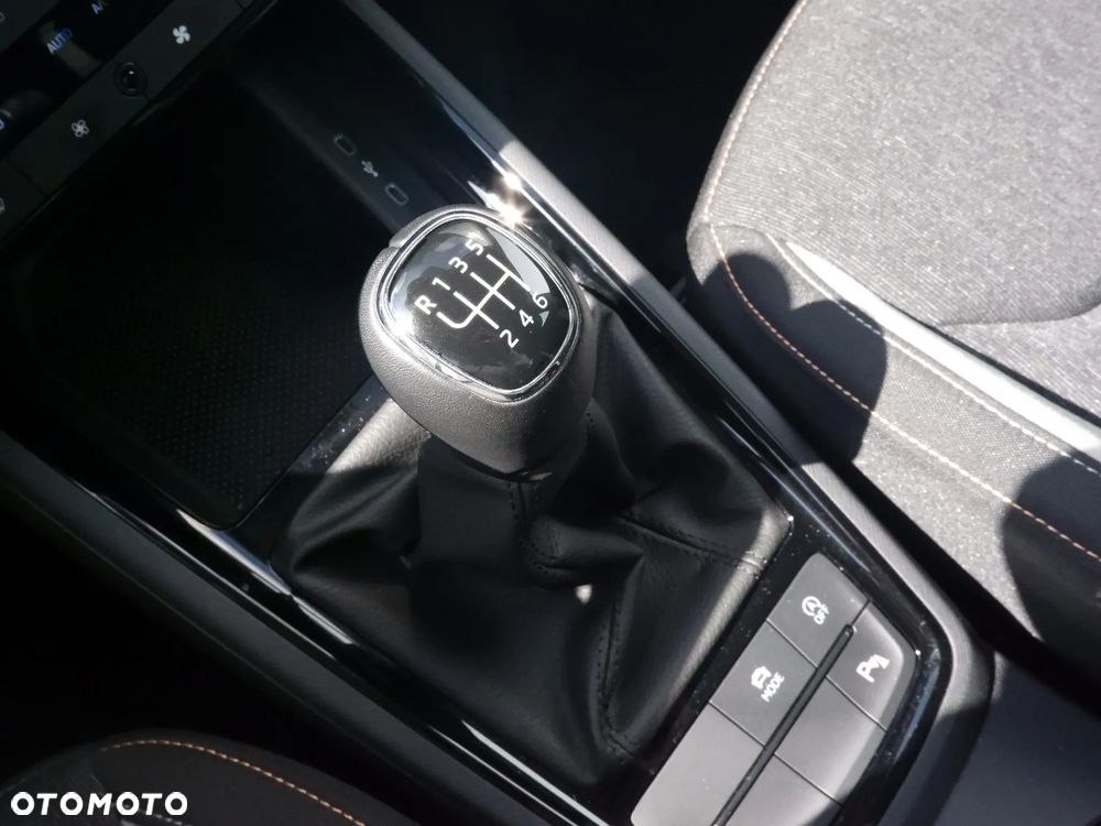 Skoda Kamiq 1.5 TSI Selection - 34