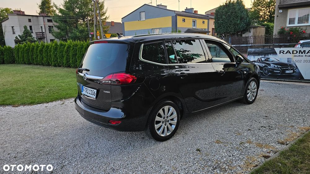 Opel Zafira - 27