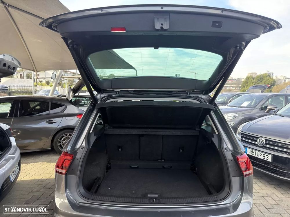 VW Tiguan 2.0 TDI Highline DSG - 21