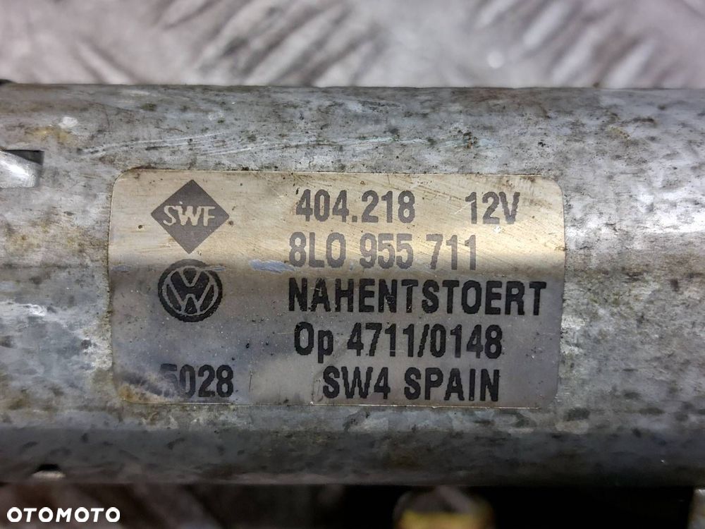 SILNICZEK WYCIERACZKI TYŁ VOLKSWAGEN GOLF IV HB 3D - 4