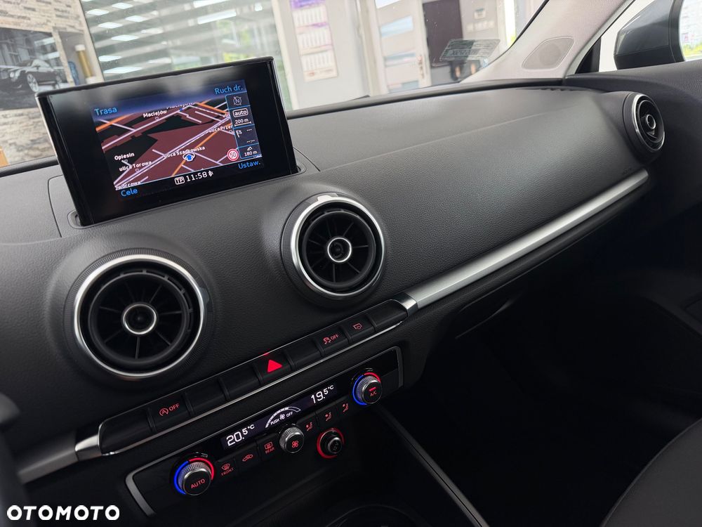 Audi A3 Sportback 1.6 TDI Ambition - 6
