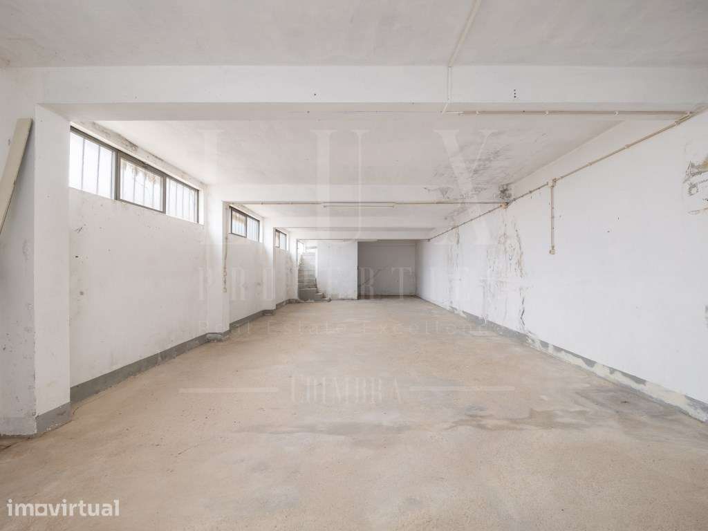 Garagem | Rua Machado de Castro, Coimbra - Grande imagem: 2/16