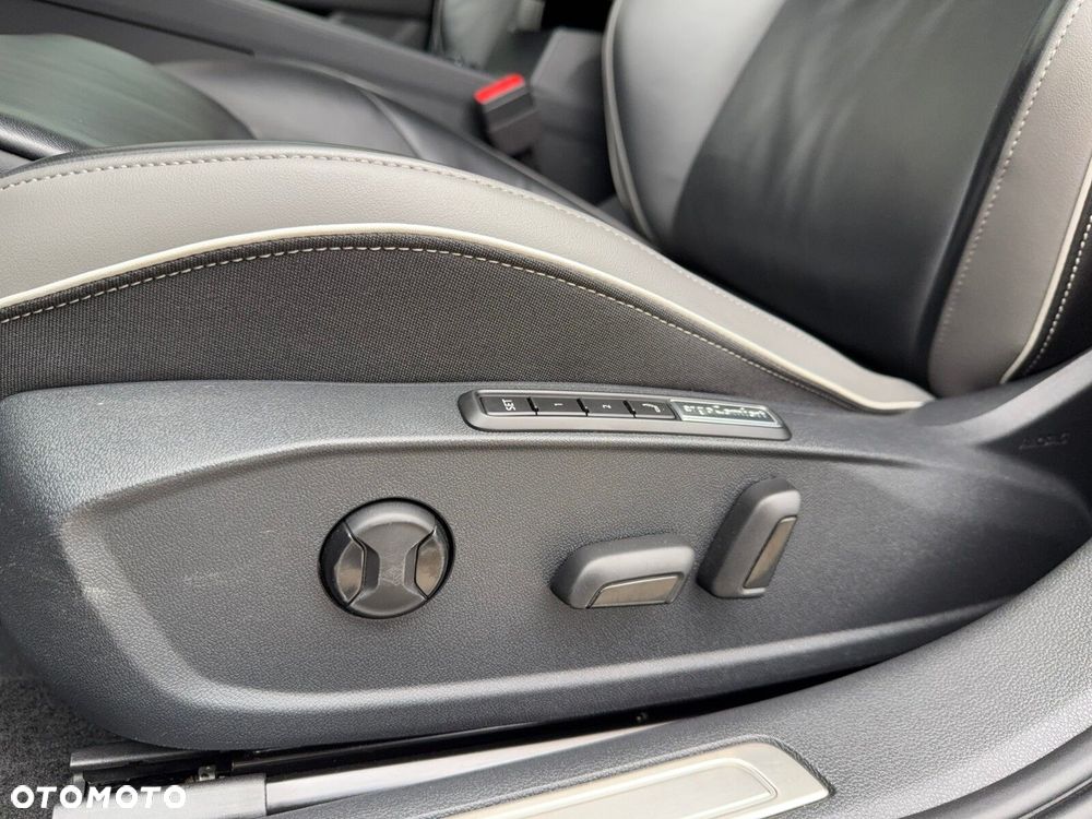 Volkswagen Arteon 2.0 TDI 4Motion Elegance DSG - 11