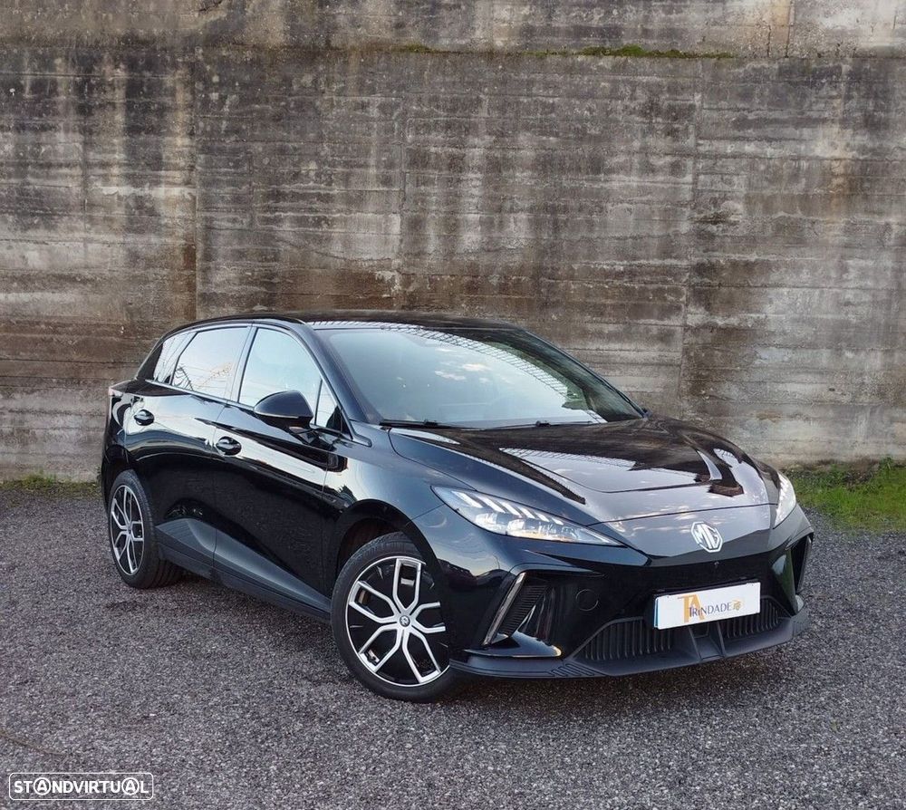 MG MG4 64 kWh Luxury - 5