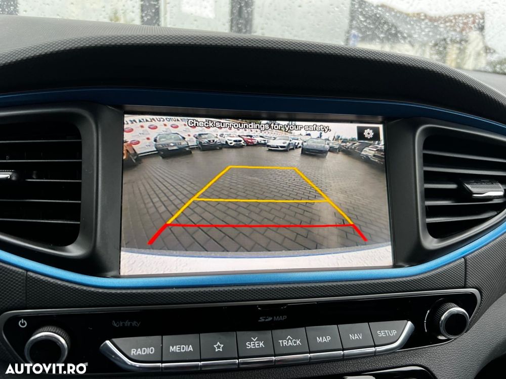 Hyundai IONIQ Plug-In Hybrid 1.6 141CP Exclusive - 12