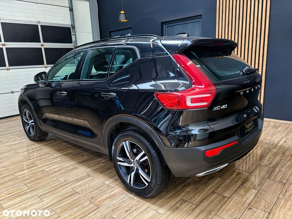 Volvo XC 40 D3 SCR R-Design - 10