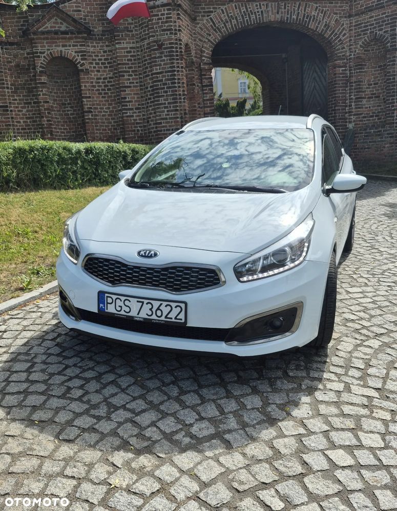 Kia Ceed 1.6 CRDi Smart - 4