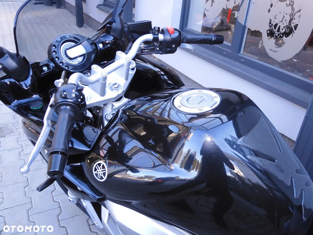 Yamaha FZ6 - 27