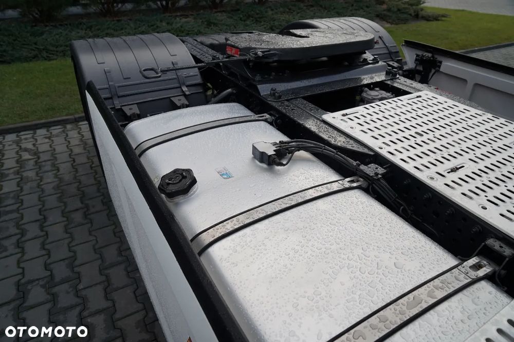 Iveco S-WAY / 480 / RETARDER / KLIMA POSTOJOWA / OPONY 100% - 16