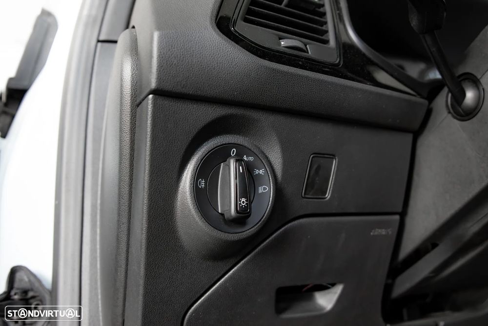 SEAT Leon SC 2.0 TSI Cupra DSG S/S - 26